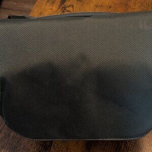 DJI Shoulder Bag for Mavic Pro 3, Mavic 3 Air and Combos